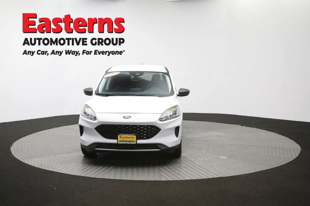 Used 2022 White Ford SE image 52