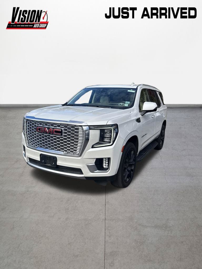 Used 2022 White GMC Denali image 2