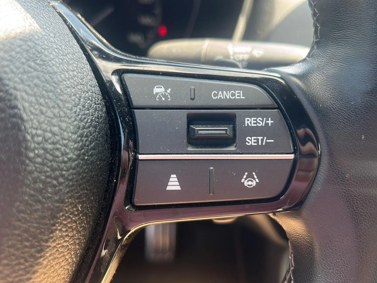 Used 2024 Sonic Gray Pearl Honda Sport image 14