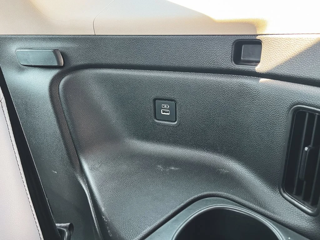 2023 Honda Pilot Touring - Photo 54