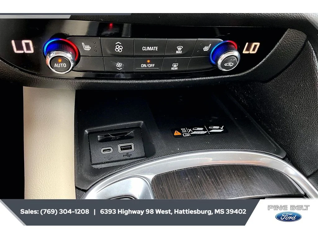 Used 2023 Ebony Twilight Metallic Buick Essence image 24