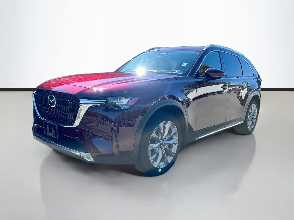 Certified Used 2024 Red Mazda 3.3 Turbo Premium image 3