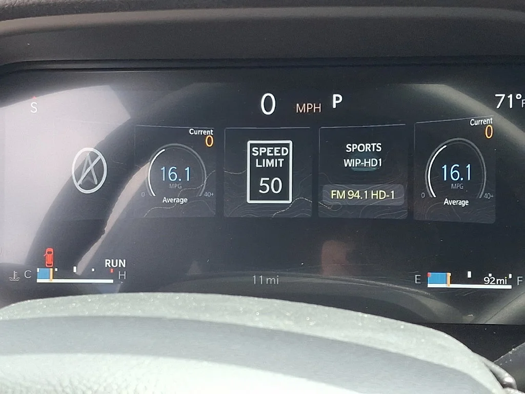 New 2026 White Jeep Altitude image 18