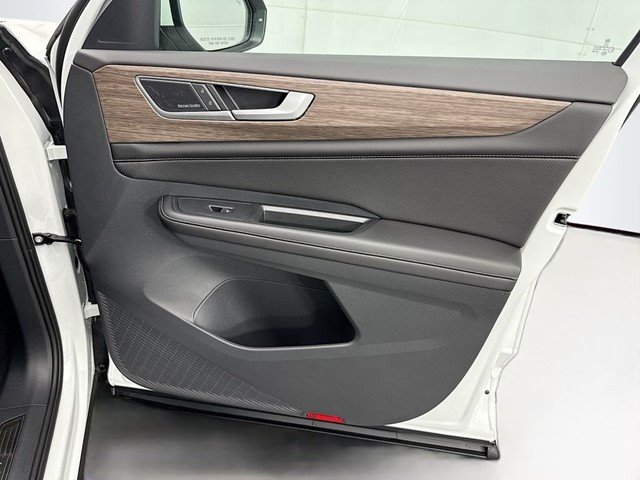 New 2026 Opal White Pearl Volkswagen 2.0T SEL Premium R-Line image 25