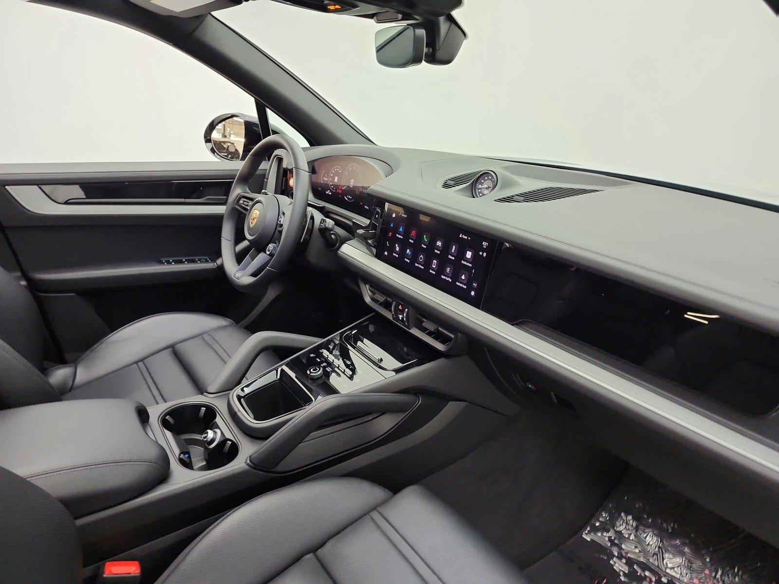 Used 2024 Arctic Grey Porsche S AWD image 22
