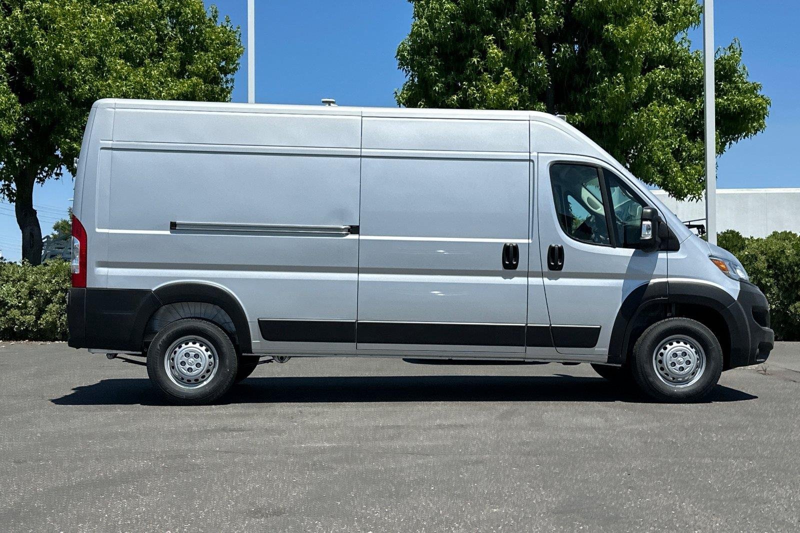 New 2026 Bright Silver Metallic Clearcoat Ram Tradesman image 3