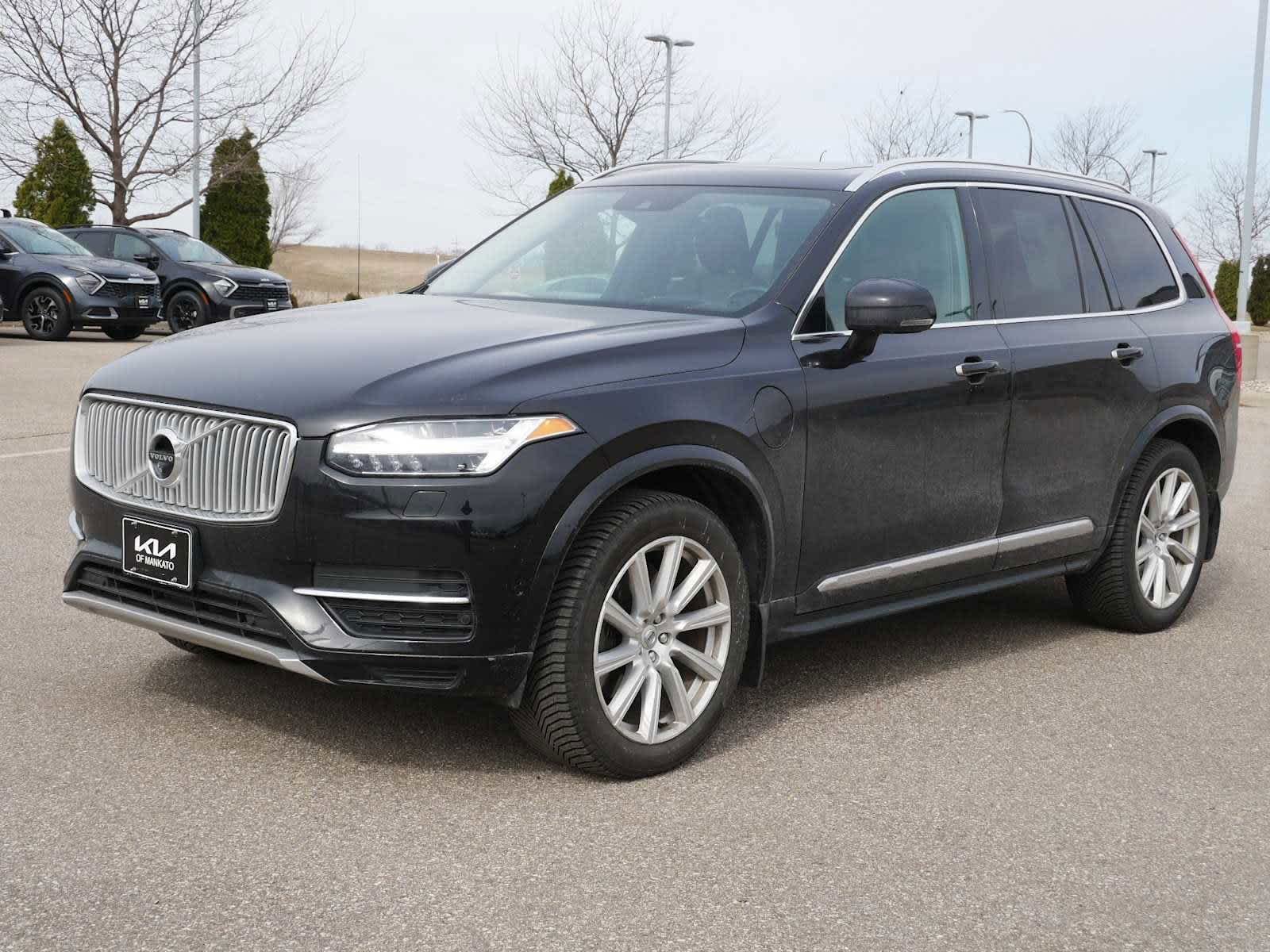 Used 2019 Volvo XC90 Inscription with VIN YV4BR0CL6K1436432 for sale in Mankato, Minnesota