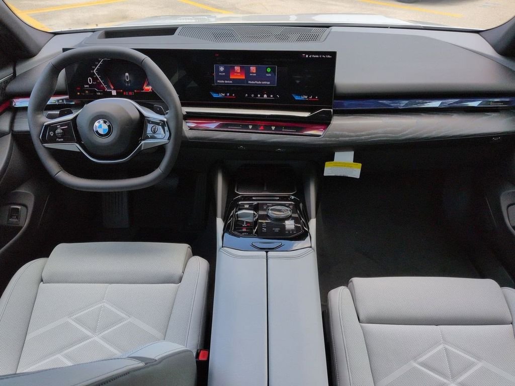 New 2027 Mineral White Metallic BMW 530i image 15