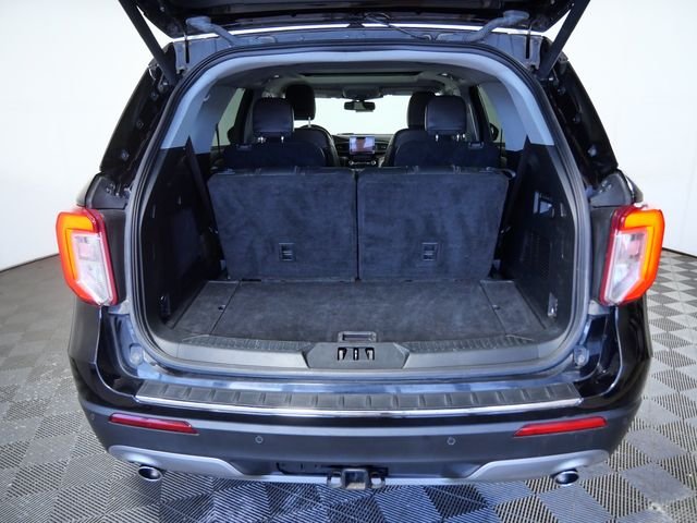 Used 2022 Black Ford Limited image 10