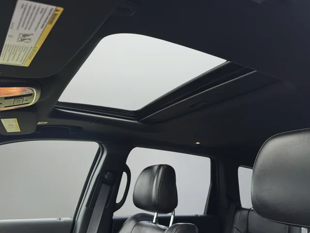 Used 2021 Gray Jeep Limited image 19