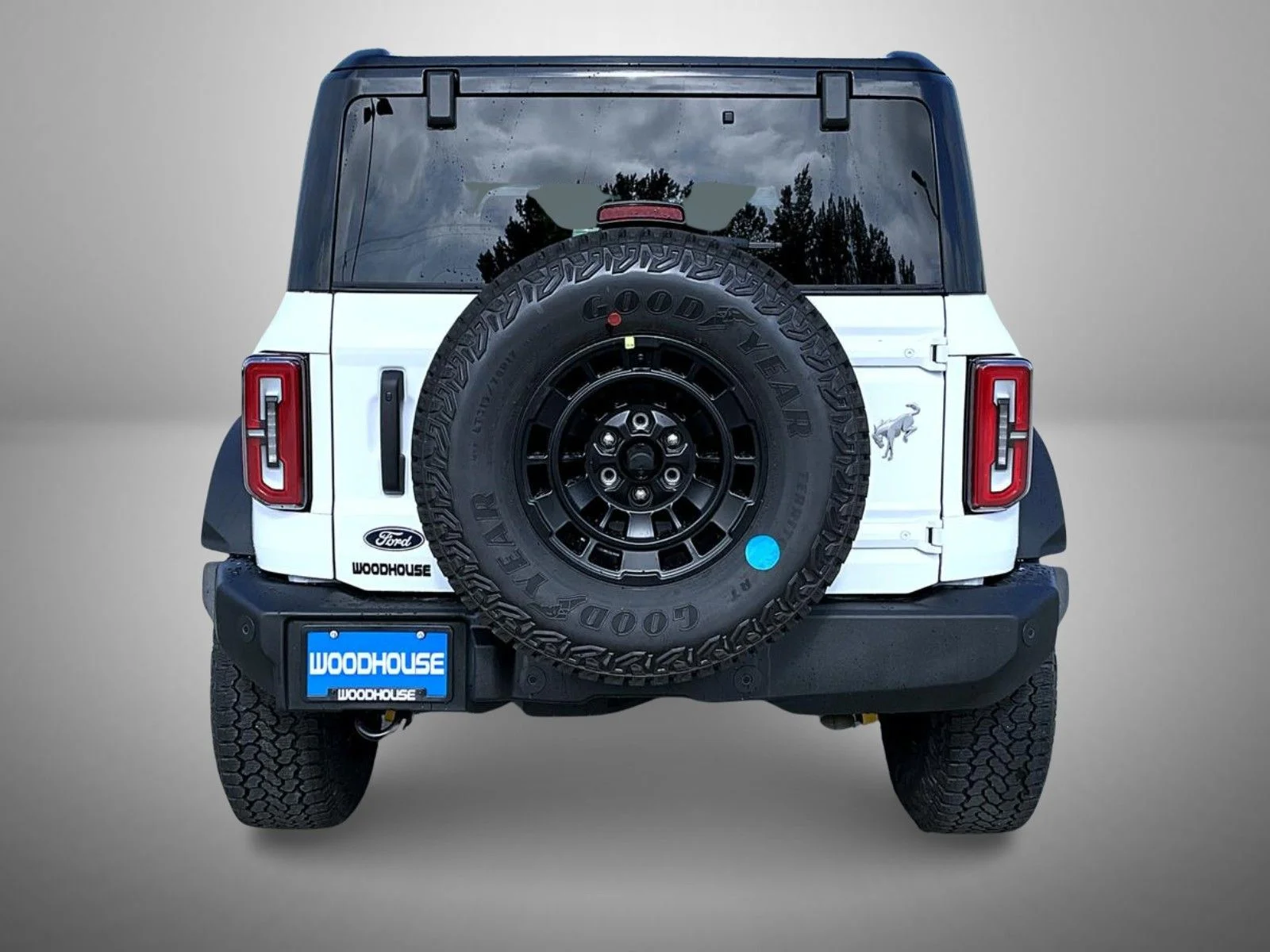New 2026 Oxford White Ford Outer Banks image 6