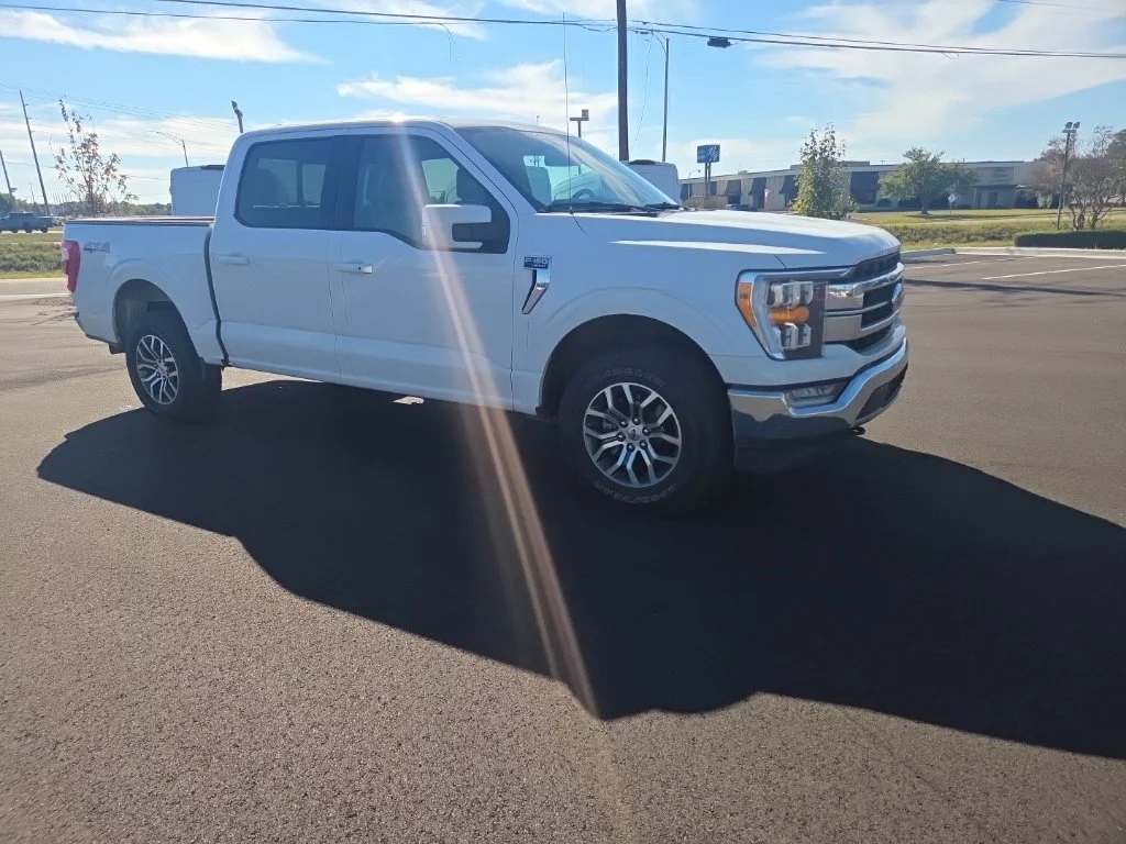 Certified Used 2021 White Ford Lariat image 24