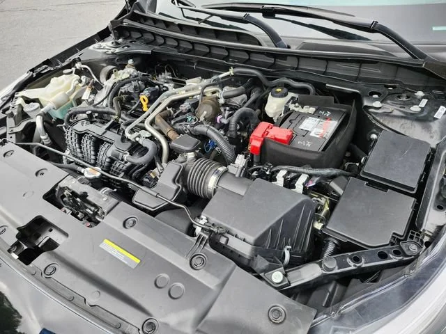 Used 2022 Black Nissan 2.5 SR image 21