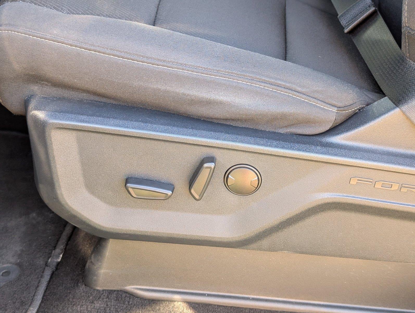 Used 2023 Agate Black Ford XLT image 17