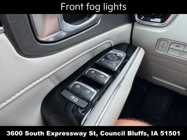 Used 2023 Gray Kia SX image 28
