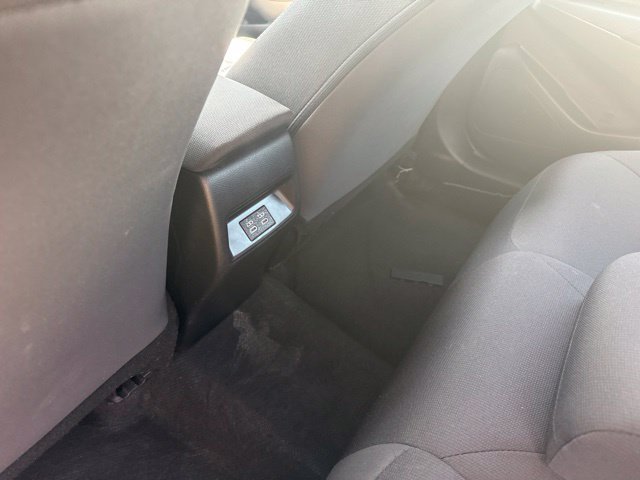 Used 2025  Toyota LE image 17