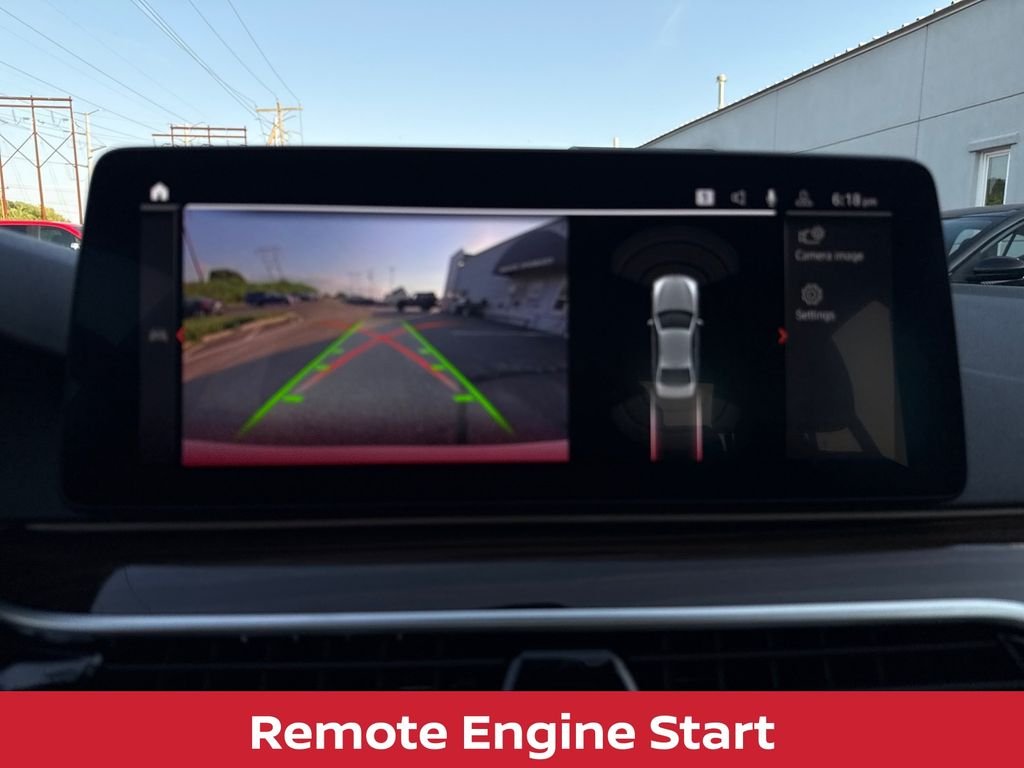Used 2023 Alpine White BMW 540i xDrive w/premium pkg image 19