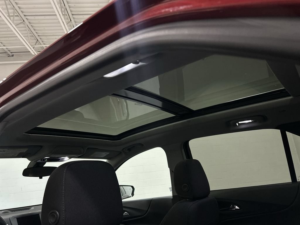 Used 2019 CAJUN RED TINTCOAT Chevrolet LT image 16