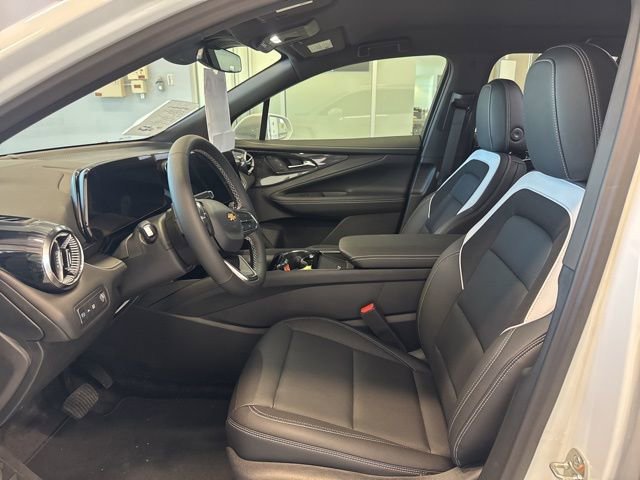 2025 Chevrolet Blazer EV LT - Photo 11