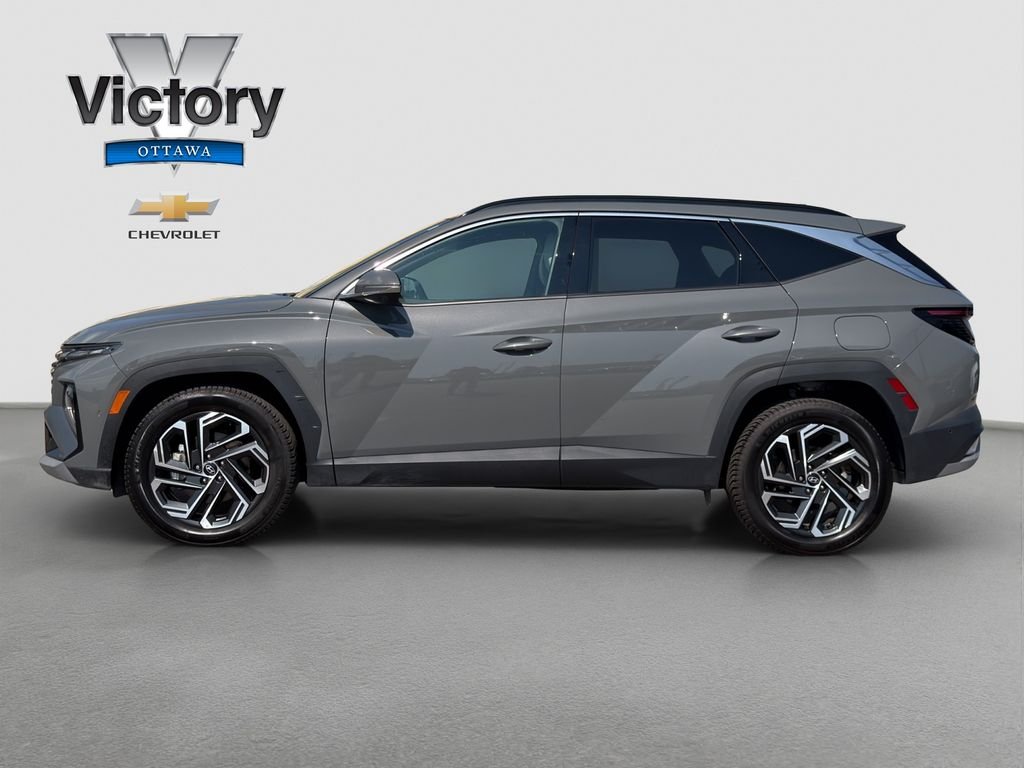 Used 2025 Gray Hyundai Limited image 3