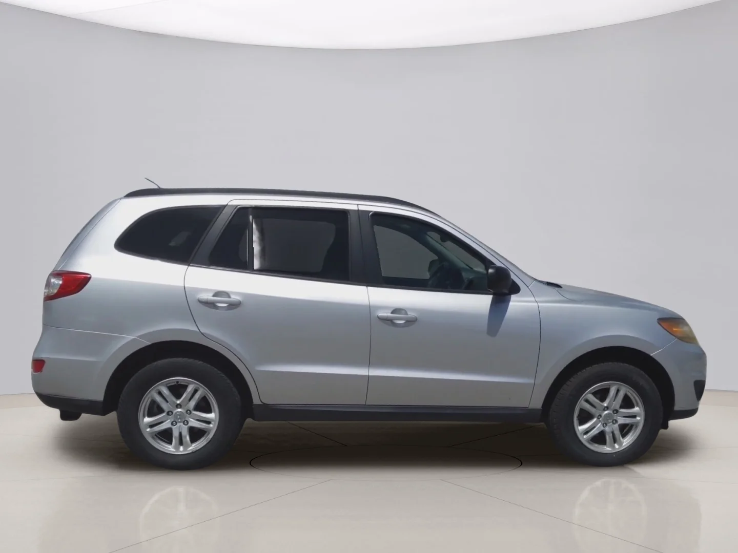 Used 2011 Gray Hyundai GLS image 4