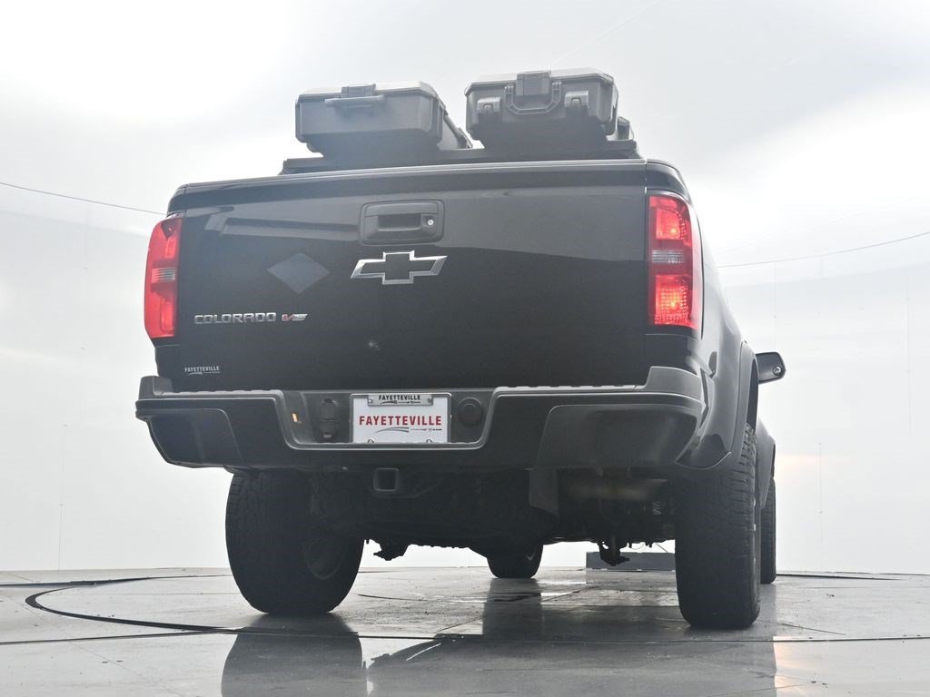 Used 2019 Black Chevrolet 4WD ZR2 image 29