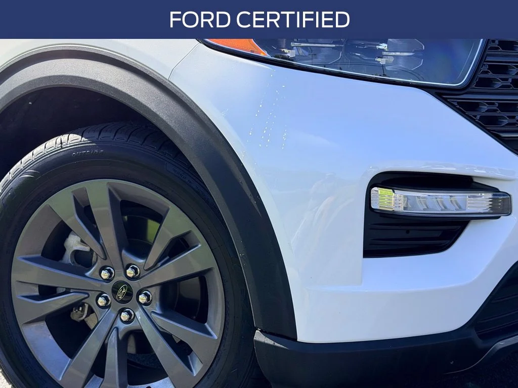 Used 2023 White Ford XLT image 3