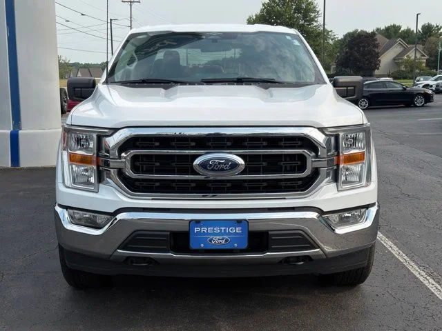 Used 2023 Oxford White Ford XLT image 12