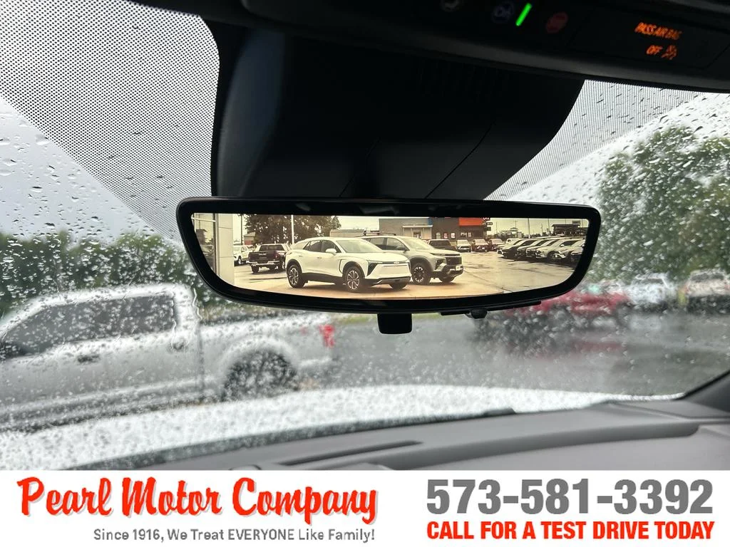 2026 GMC Yukon Denali - Photo 16