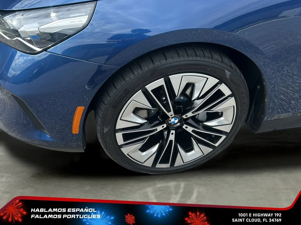 Used 2024 Blue BMW xDrive image 10