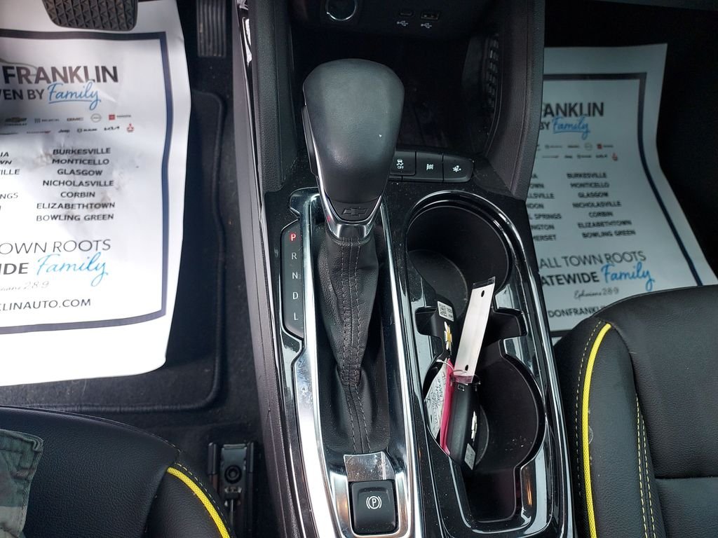 Used 2025 Beige Chevrolet ACTIV image 24