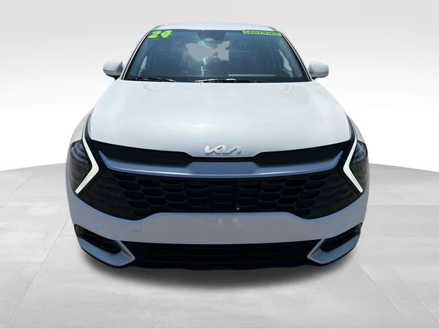 Used 2024 White Kia LX image 2