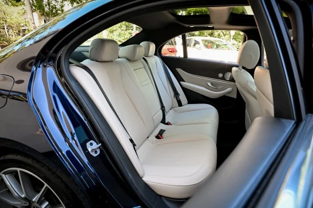 Used 2023 BLUE Mercedes-Benz E 350 image 22