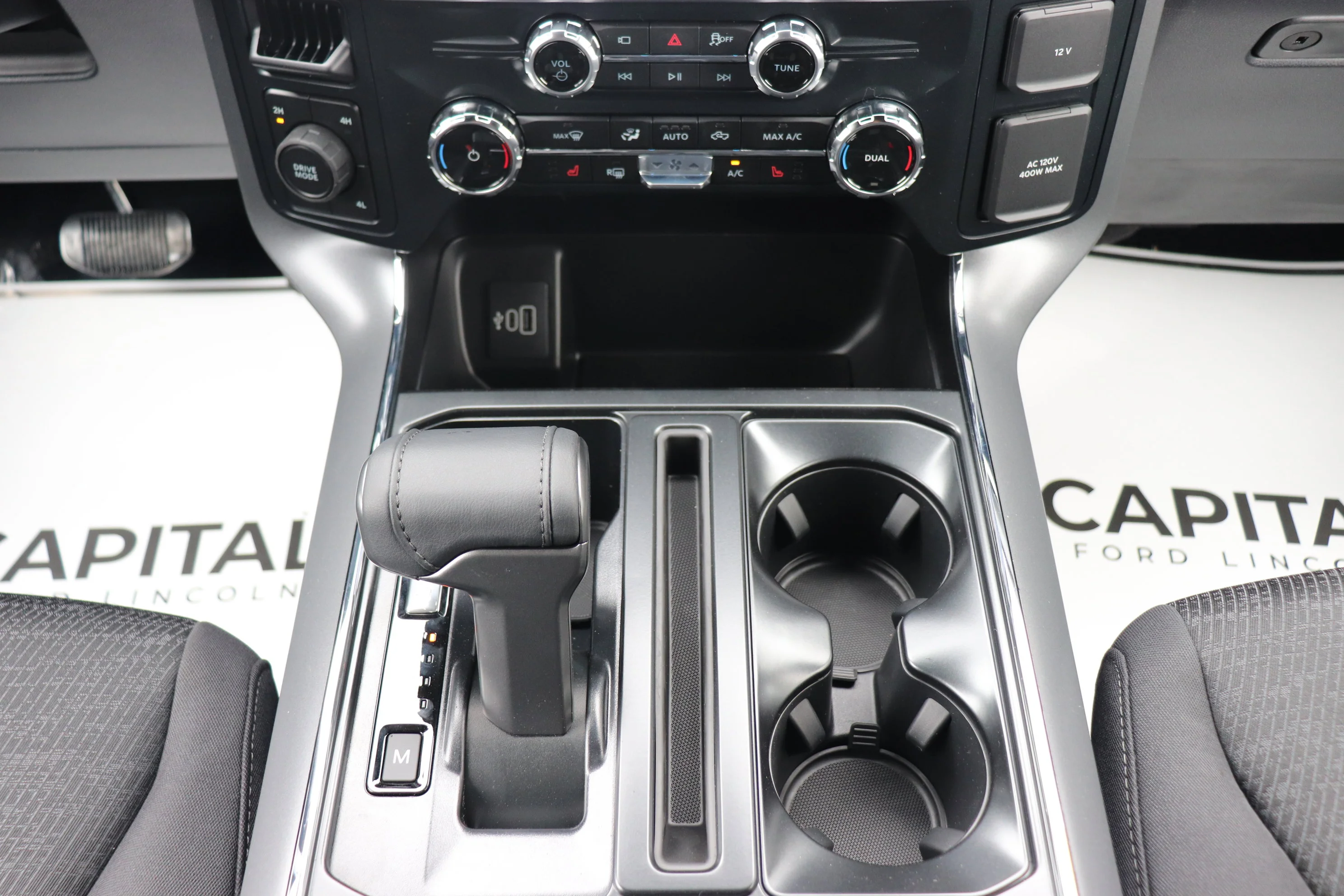 New 2026 AVALANCHE Ford XLT image 17