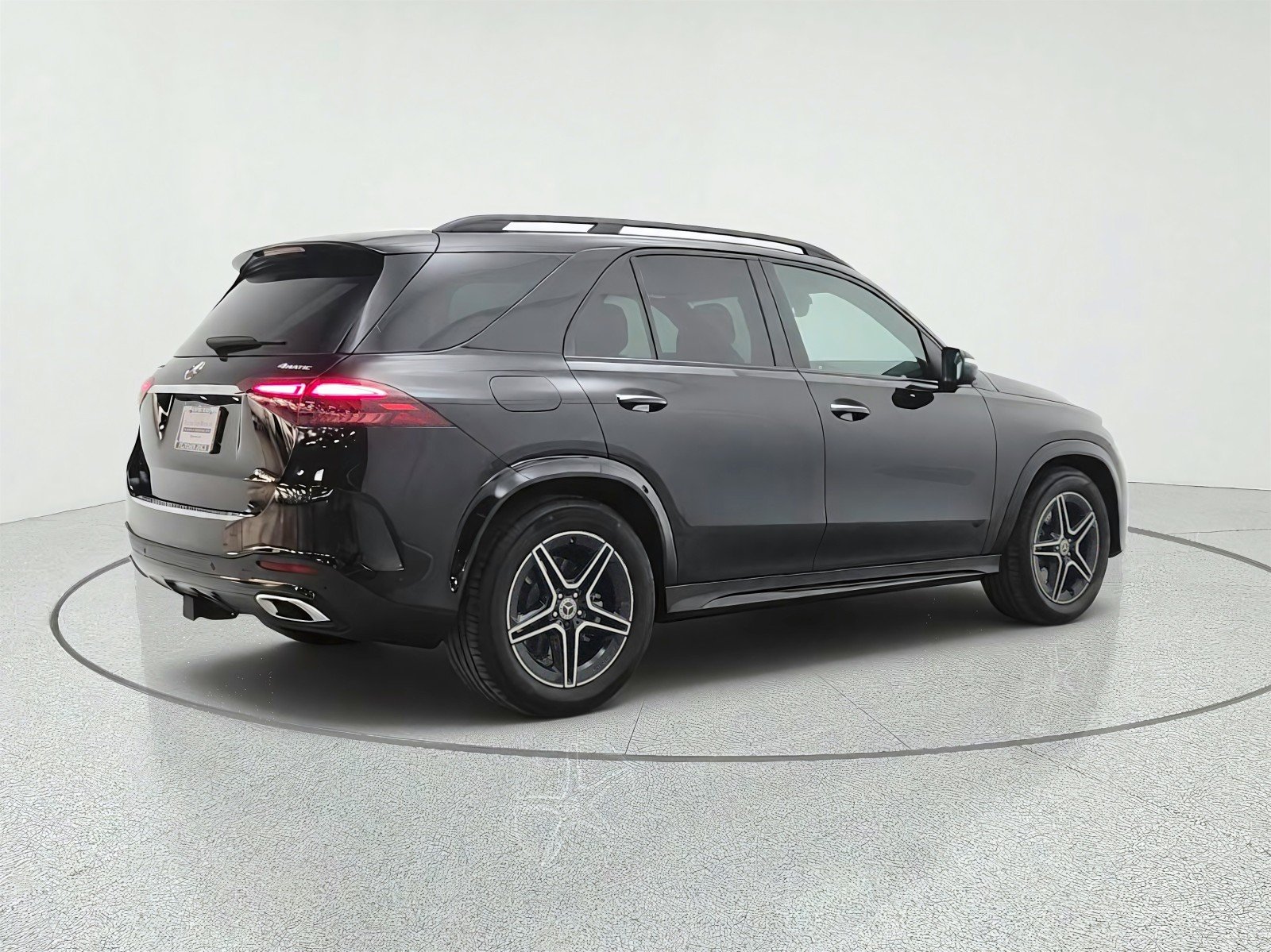 Certified Used 2026 Black Mercedes-Benz GLE 450 4MATIC® SUV image 5