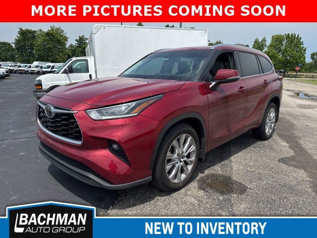 2021 Toyota Highlander Limited 4x4 V6's photo