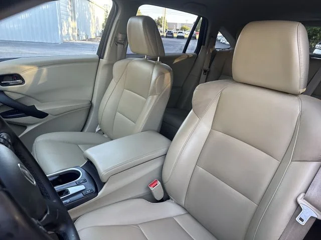 Used 2017  Acura AcuraWatch Plus Package image 15