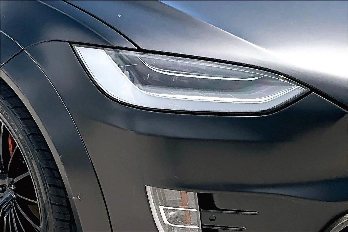 Used 2020  Tesla Performance Dual Motor All-Wheel Drive image 33