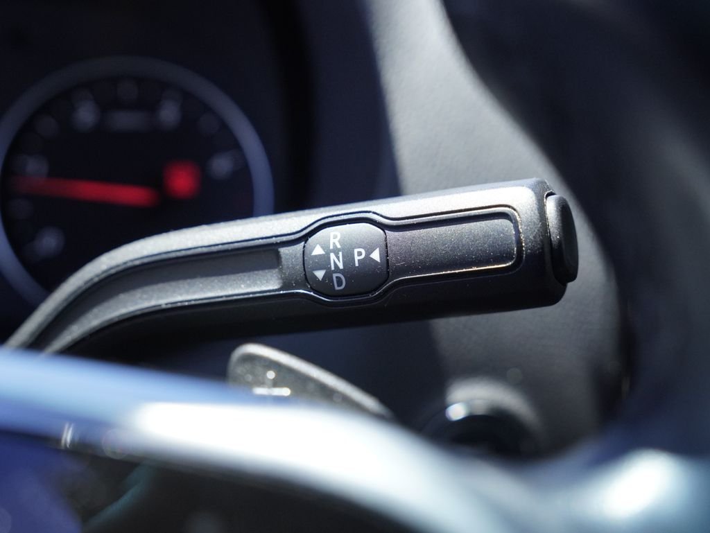 Used 2023  Mercedes-Benz Passenger 144 WB image 15