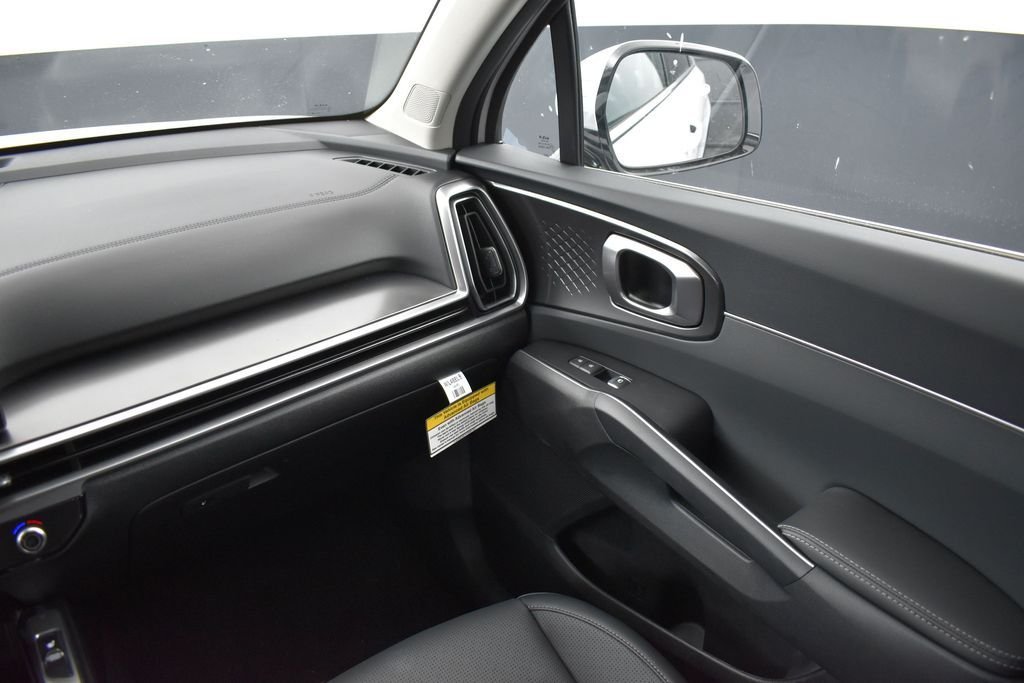 2026 Kia Sorento EX - Photo 12