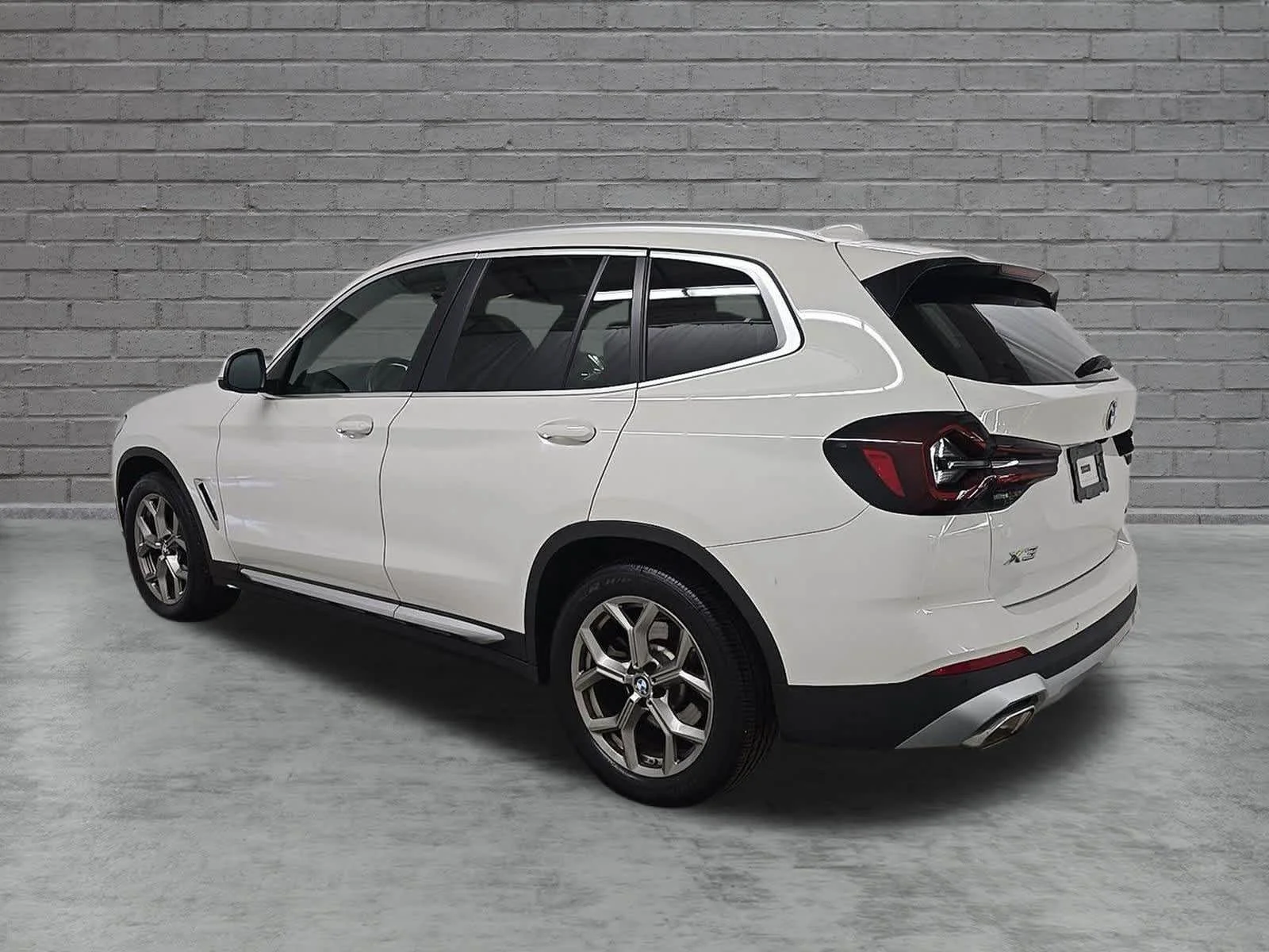 Certified Used 2024 Alpine White BMW xDrive30i image 7
