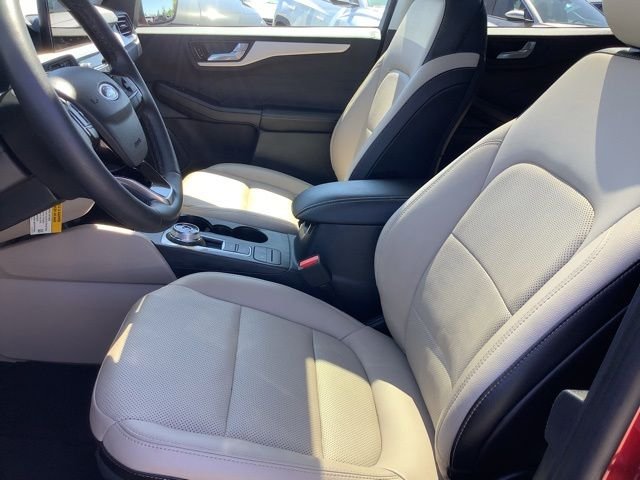 2022 Ford Escape SEL - Photo 17