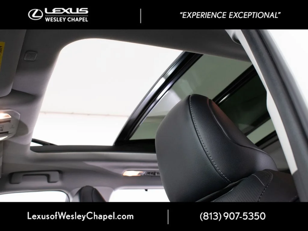 Used 2020 White Toyota Platinum image 5