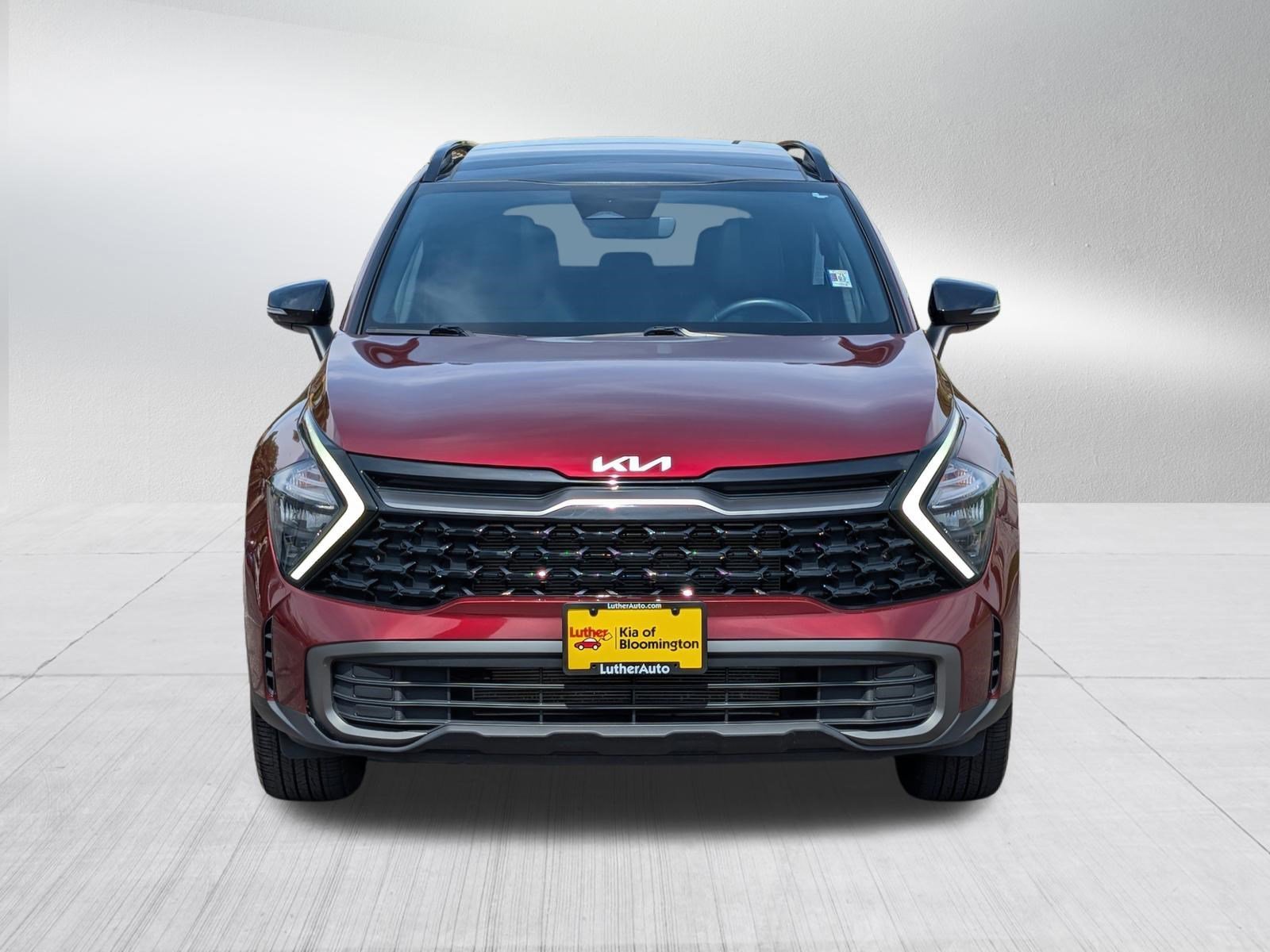 Certified Used 2023 Dawning Red Kia X-Line image 8