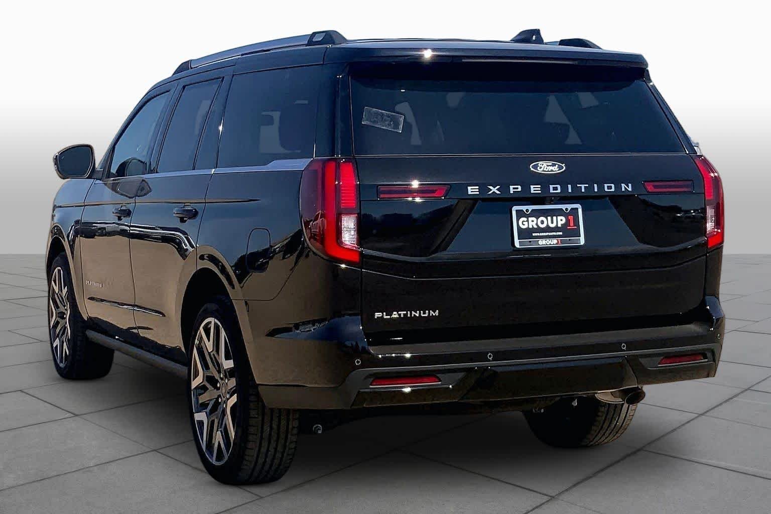 New 2027 Agate Black Metallic Ford Platinum image 12