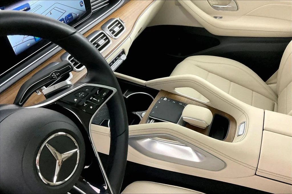 2026 Mercedes-Benz GLE GLE450 - Photo 12