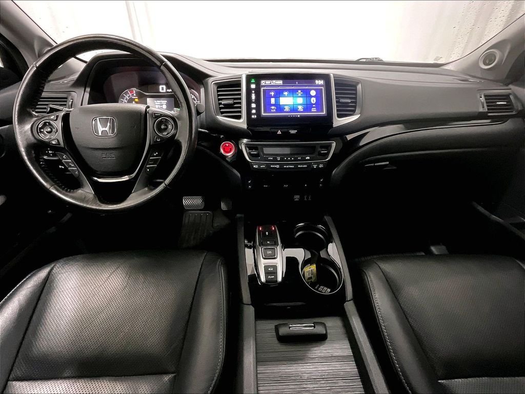 Used 2016 Silver Honda Elite image 22