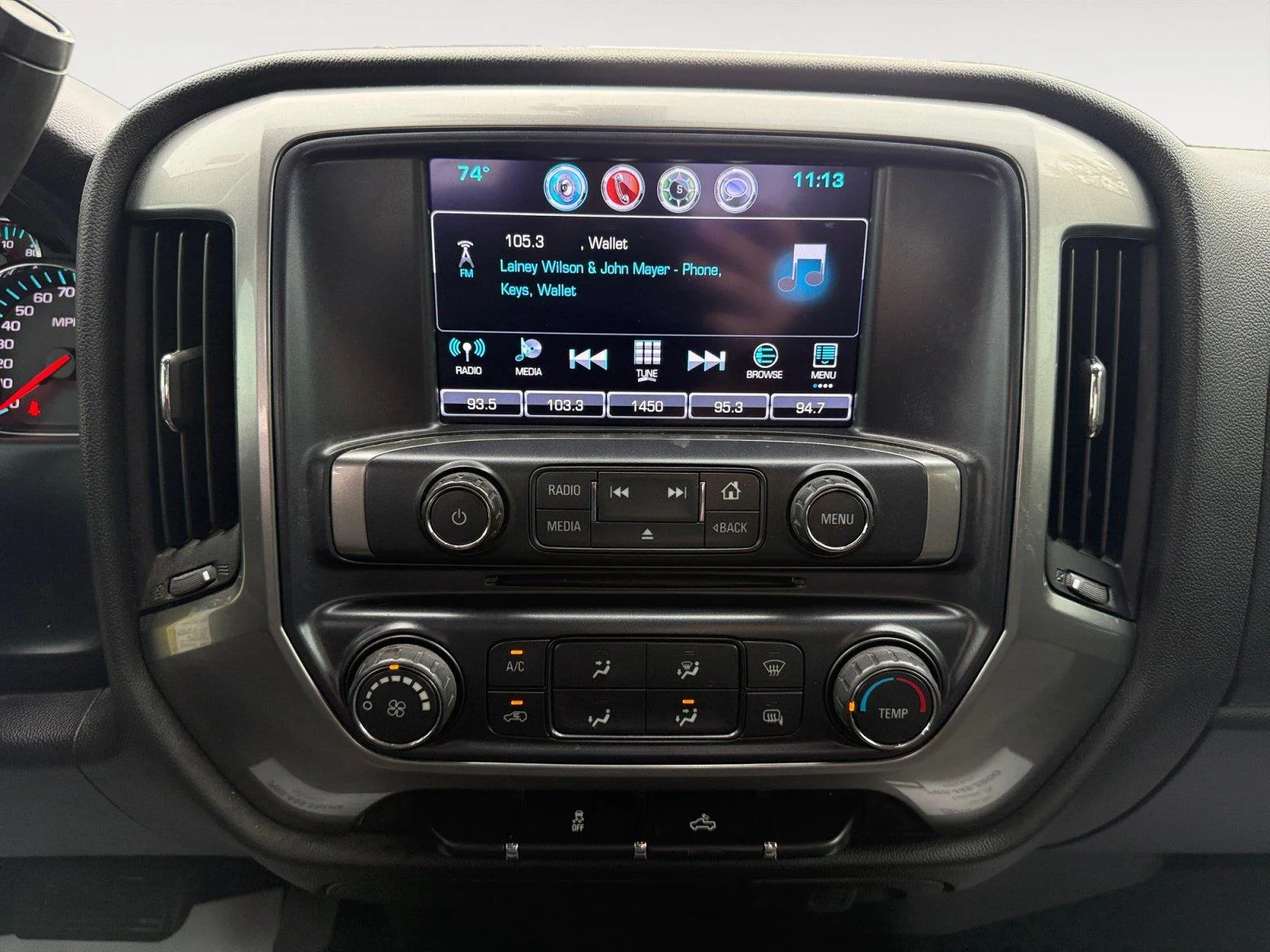 Used 2018 Summit White Chevrolet LT image 14