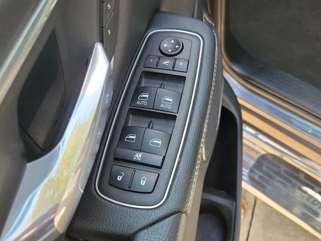 Used 2023 Gray Ram Laramie image 19