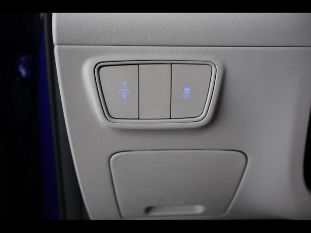 Used 2022 Blue Hyundai SEL image 25